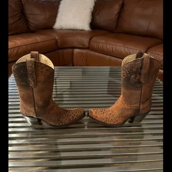 CORRAL BOOTS COWGIRL LD BROWN CHEETAH PRINT SHORT TOP - Picture 5 of 6